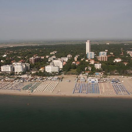 Hotel Continental Milano Marittima Dış mekan fotoğraf