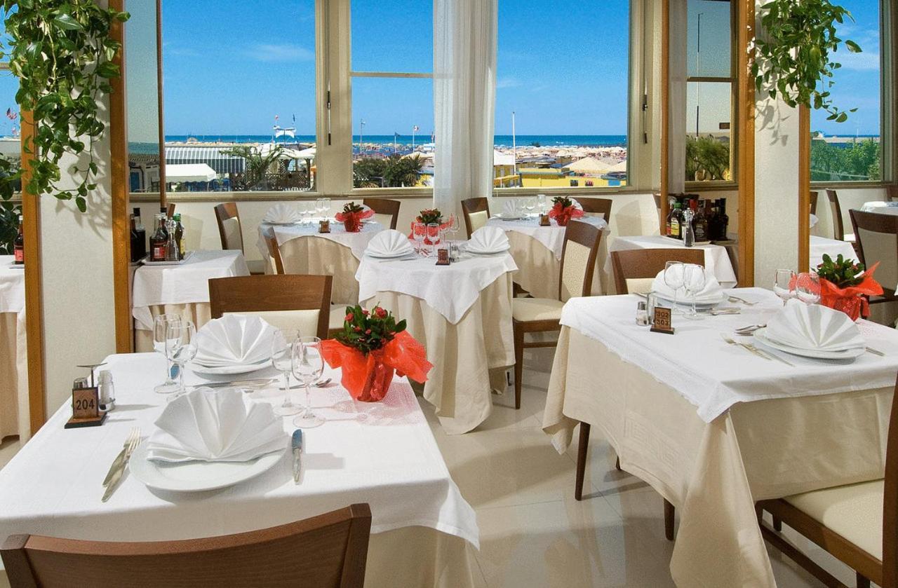 Hotel Continental Milano Marittima Dış mekan fotoğraf