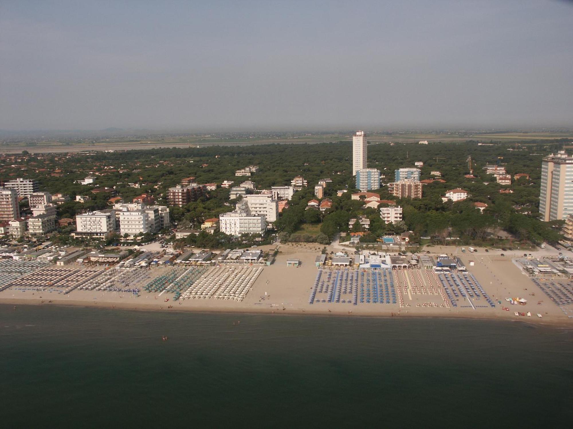 Hotel Continental Milano Marittima Dış mekan fotoğraf